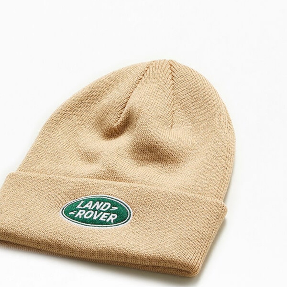 Pacsun Land Rover beanie